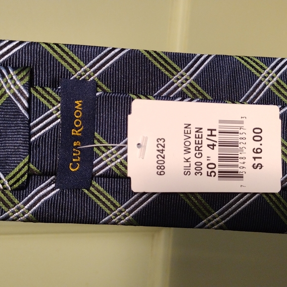 Men's Club Room (2 available) silk woven 50" × 3" navy blue green white tie 👔 - Picture 9 of 11